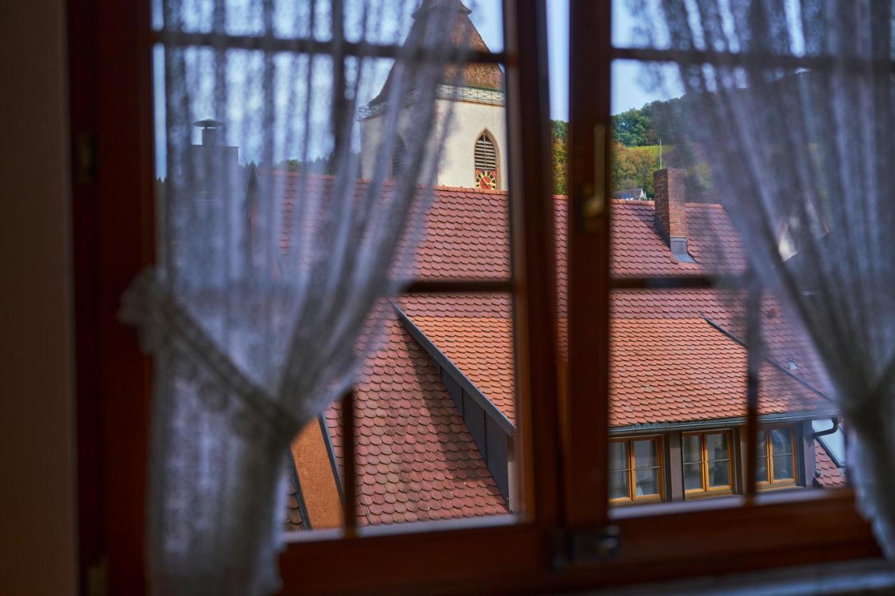 Hotel Der Loewen In Staufen Exterior photo